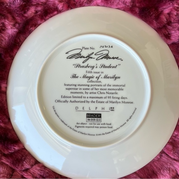 Vintage Delphi Marilyn Monroe ‘Strasburg’s Student’ Collectible Plate 1993 - Picture 2 of 3